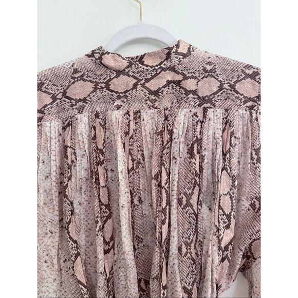 Zimmerman Bellitude Batwing Blouse Snakeskin Print Women's Size US 4 - Picture 10 of 12